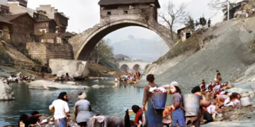 Bridges of Wanxian in the Republican Era
