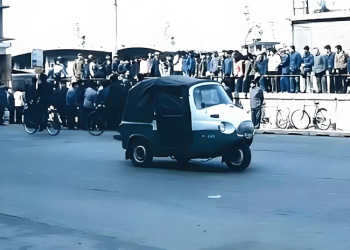 The Tortoise Tricycle of Old Shanghai: A Bumpy Ride Through Time
