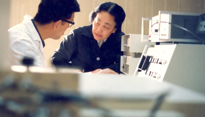 Lu Wanzhen: The Woman Who Gave China Its “Eyes” in Petrochemical Science